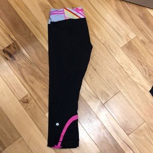 Lululemon Inspire crop